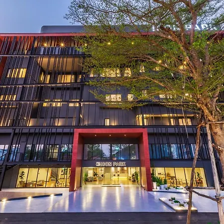 Sleep Z Hostel By Icon Park